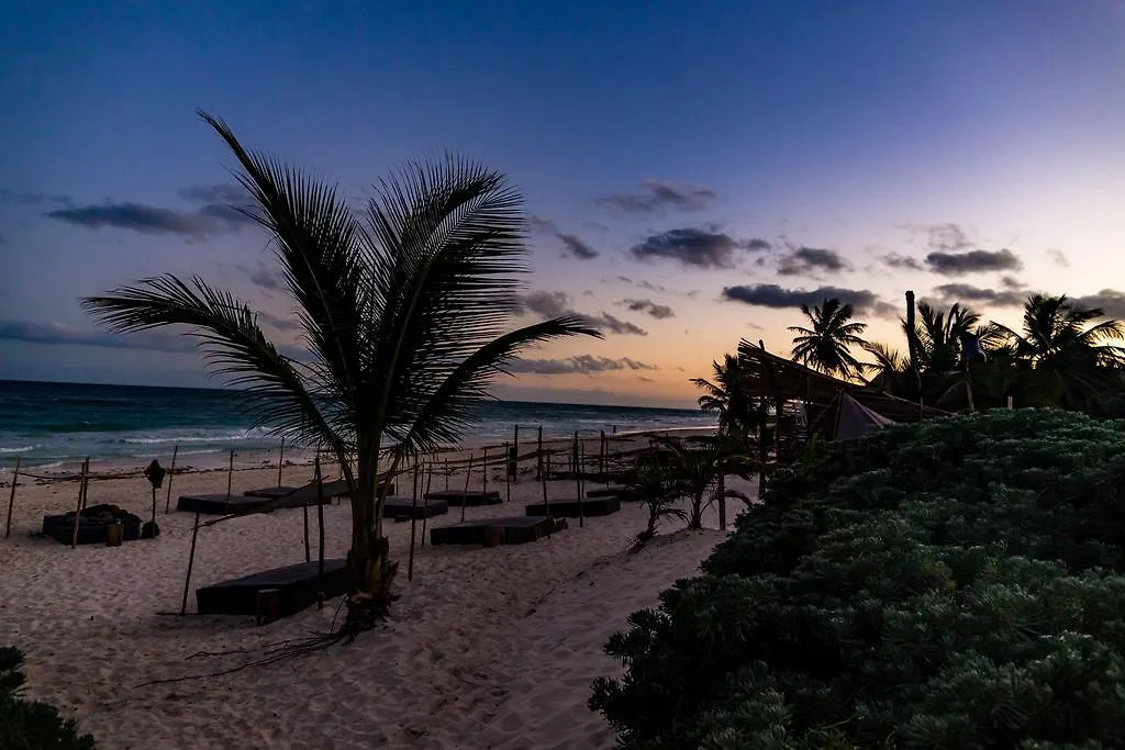 Maxa Camp Villa Tulum